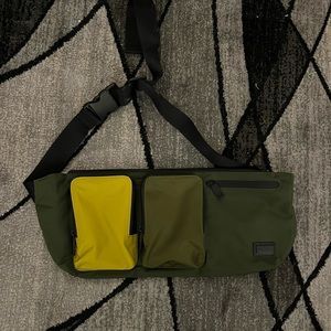 Ted Baker Crossbody “REDWD”